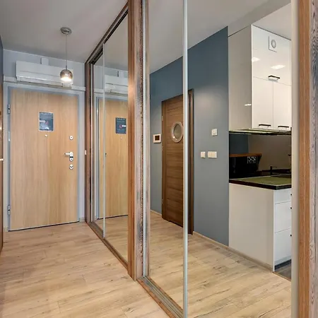 Jelitkowo, Tre Mare 150 M Od Plazy