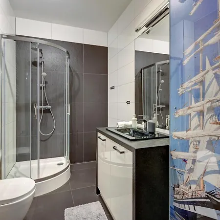 Jelitkowo, Tre Mare 150 M Od Plazy *