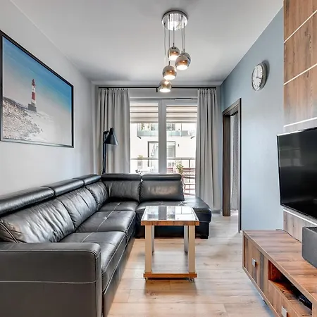 Jelitkowo, Tre Mare 150 M Od Plazy * גדנסק