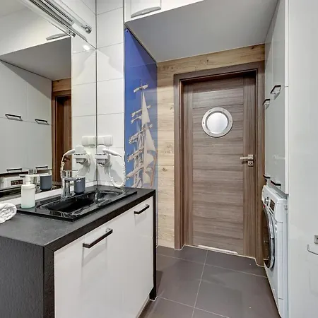 Jelitkowo, Tre Mare 150 M Od Plazy *